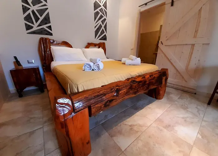 Sofia-la Nella Riserva 3*