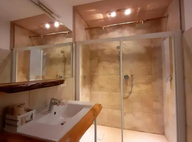 Sofia-la Nella Riserva 3*